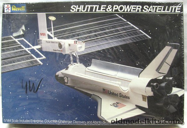 Revell 1/144 Space Shuttle and Power Satellite, 4550 plastic model kit
